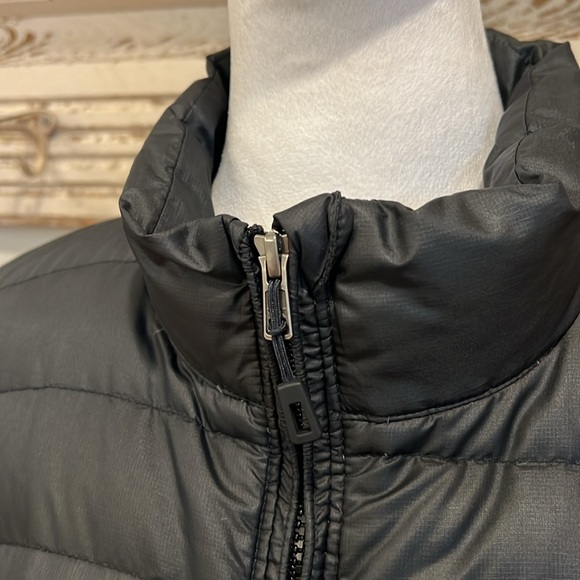 Patagonia Women’s Fiona Parka Style # 28355 Size L - Picture 3 of 15